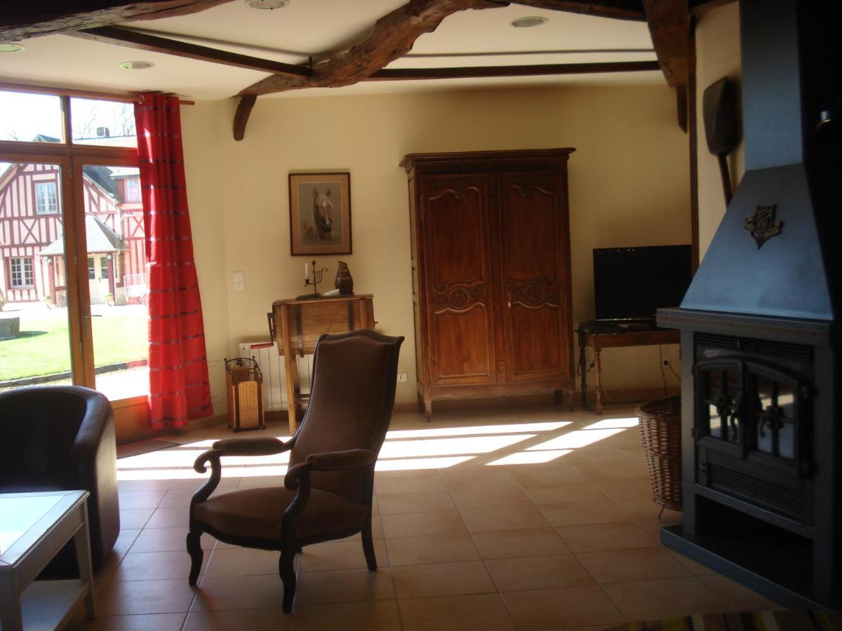 Le Manege De Royaumont Villa Saint-Arnoult  Екстериор снимка